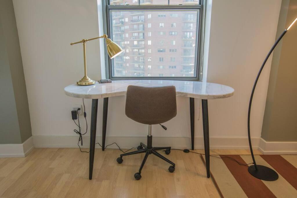 Designer Downtown Condo Suite - Splendid View Ντε Μόιν Εξωτερικό φωτογραφία