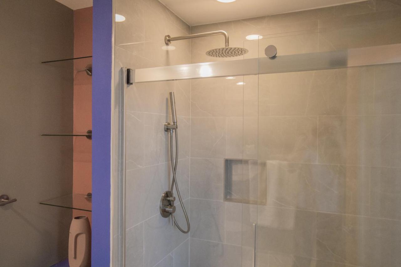 Designer Downtown Condo Suite - Splendid View Ντε Μόιν Εξωτερικό φωτογραφία
